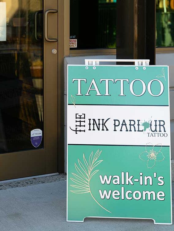 The Ink Parlour front door and walkin sign_credit Alisa Nicetin